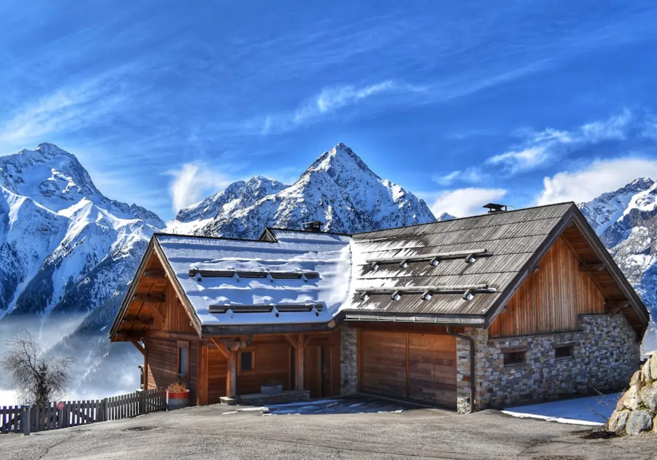 La Clusaz, location AEC Collection
