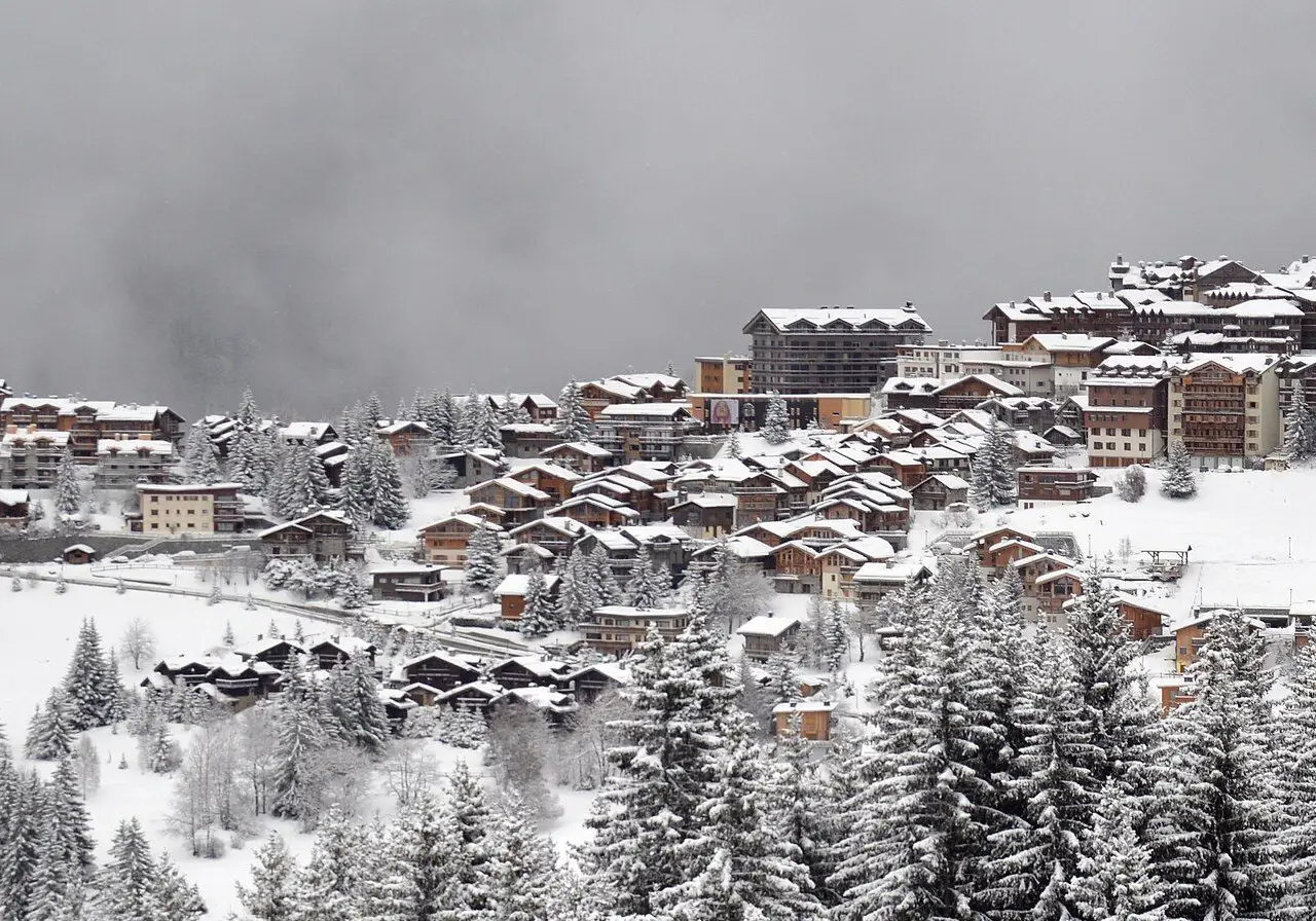 Courchevel 1300 (Le Praz), location AEC Collection