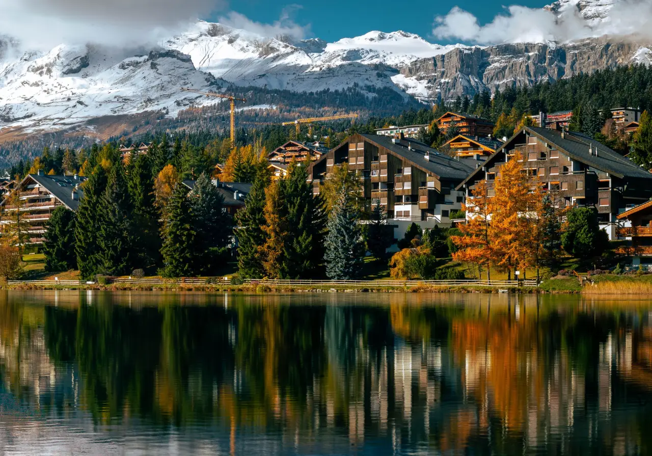 Crans-Montana, location AEC Collection