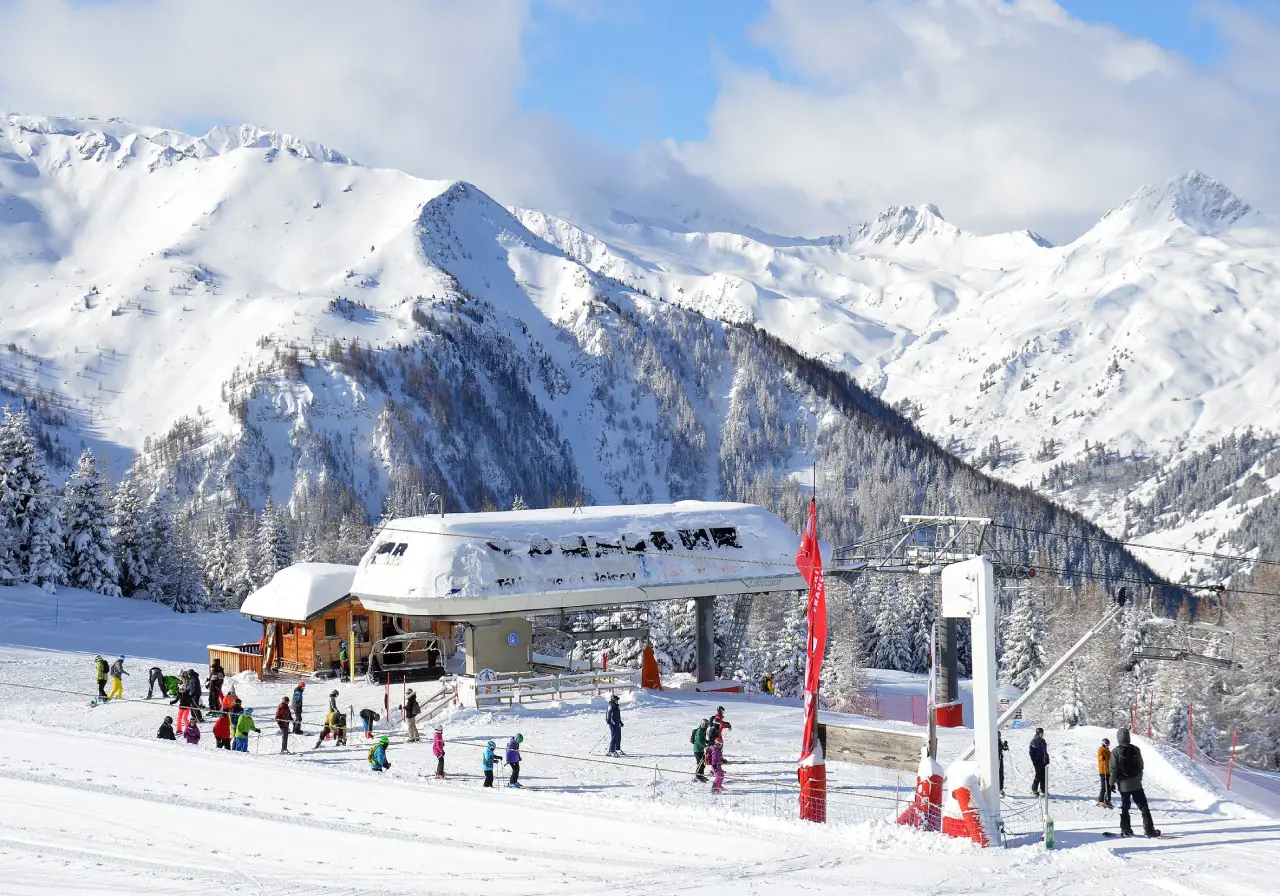 Peisey-Vallandry, location AEC Collection