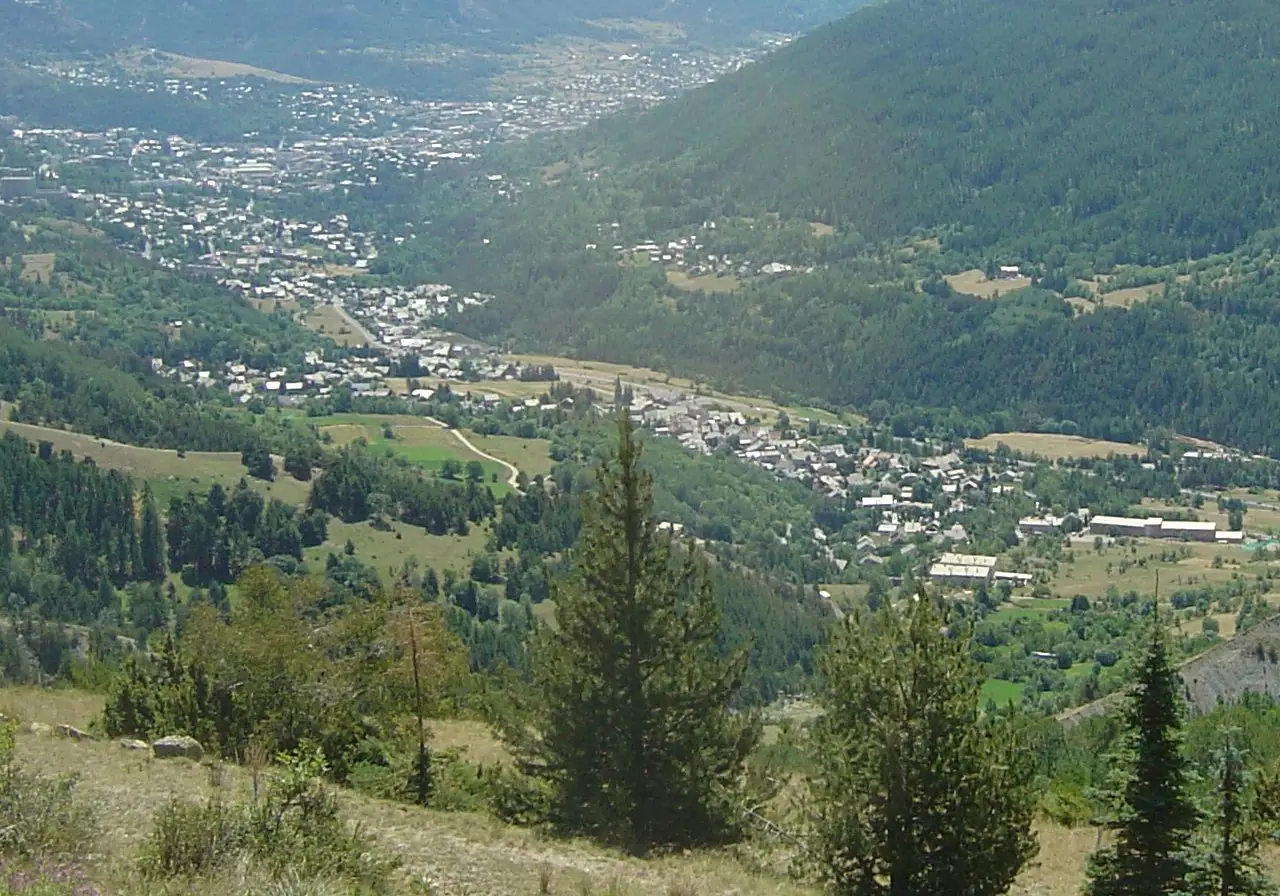 Serre Chevalier, location AEC Collection